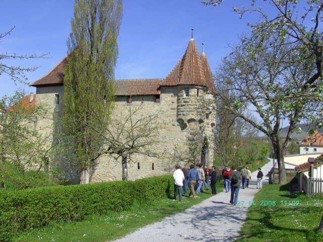 e012k012.jpg