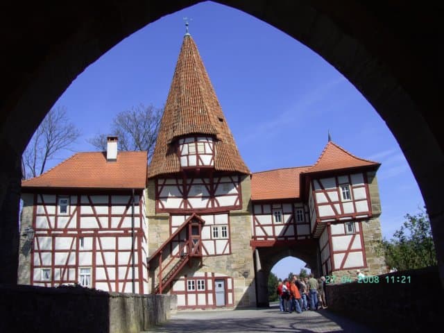 e014k014.jpg