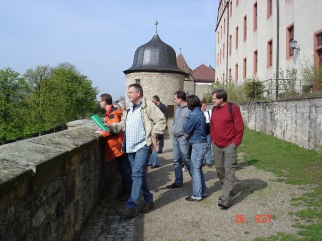 p001.jpg