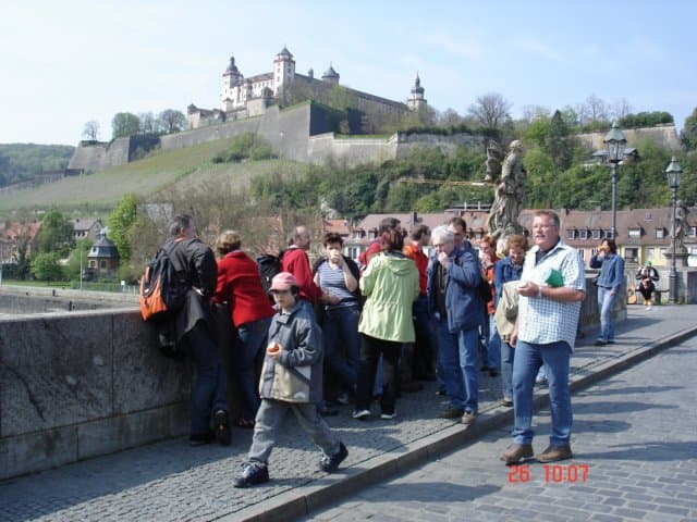 p004.jpg