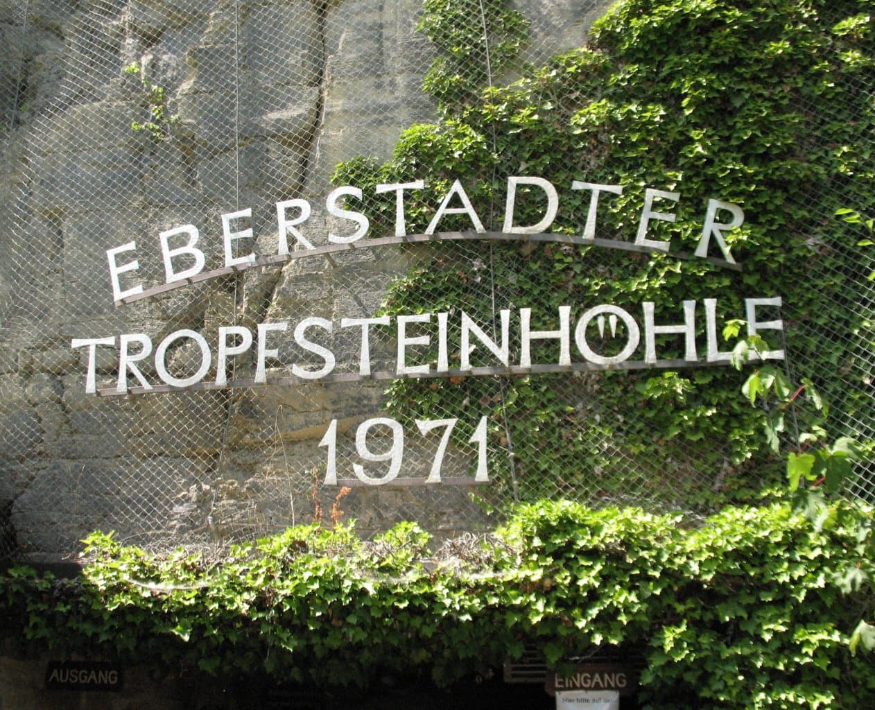 45-hoehleneingang.jpg
