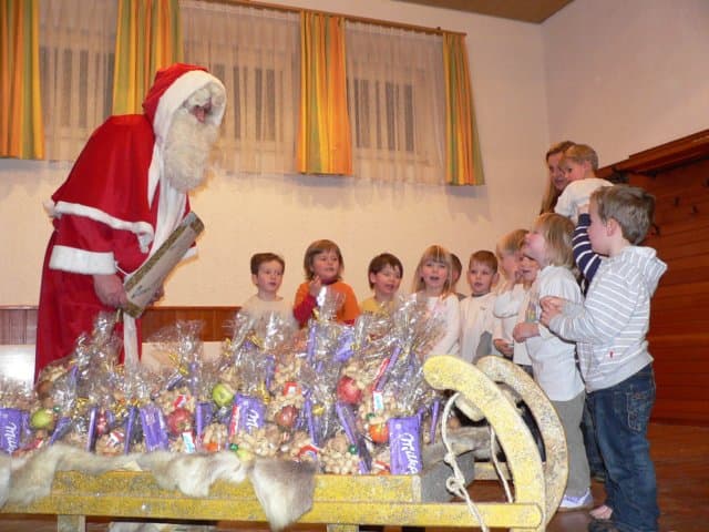 Kinderweihnachtsfeier in der ASV-Halle