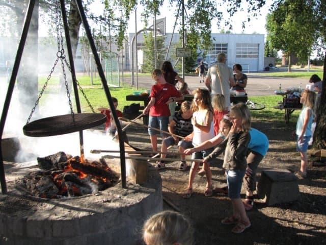 asvhallenbernachtung1und2august2009014.jpg