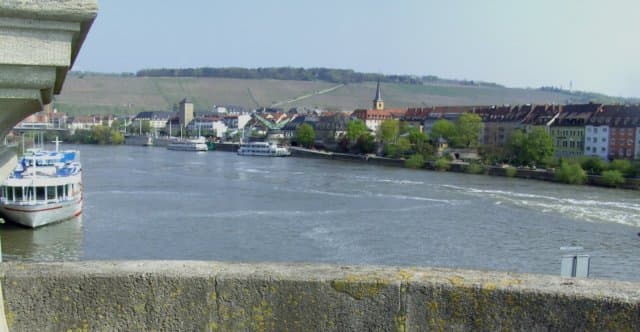 c002stadt002.jpg