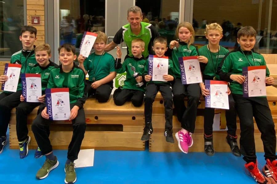 Tolles Jugend-Ringerturnier auf dem Schurwald